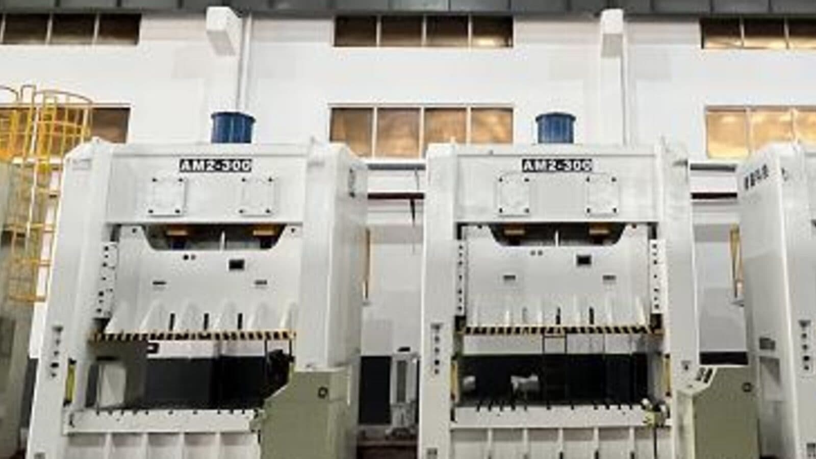 Metal forming equipment visual for evaluating dishwasher supplier manufacturing process